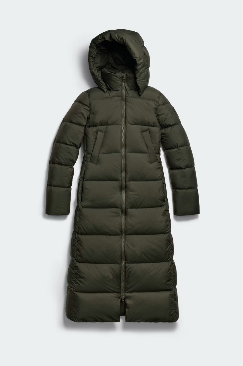 Mystique Puffer Tonal Label