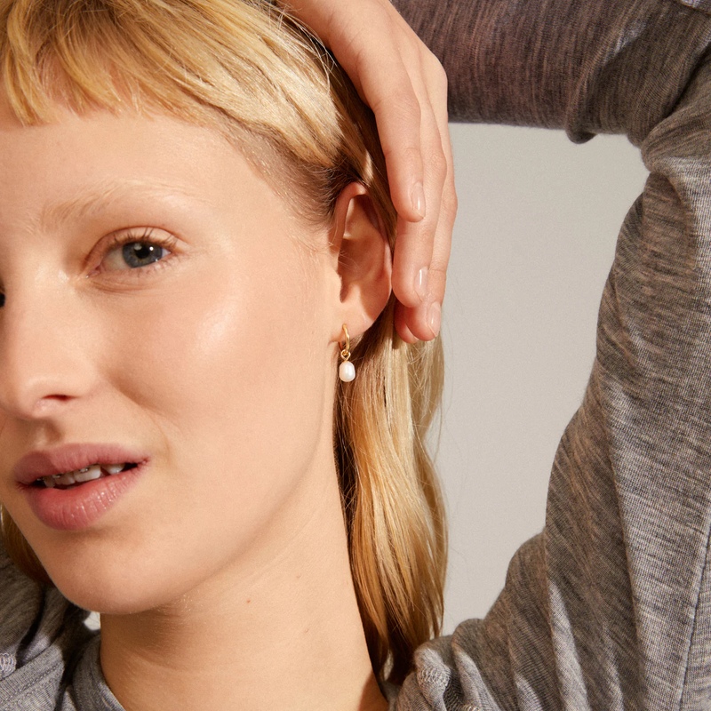Berthe Pearl Hoops