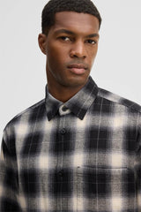 Charly Button Up