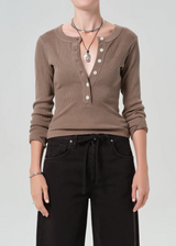 Varra Henley