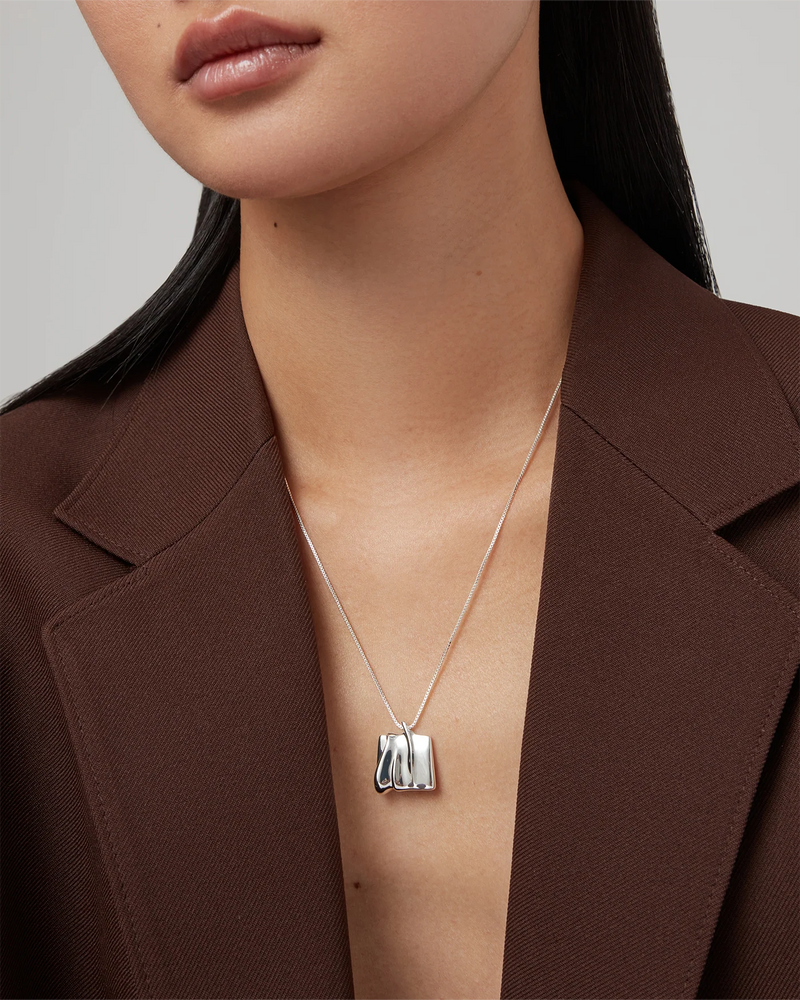 Sundra Small Pendant