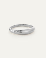Nelle Bangle