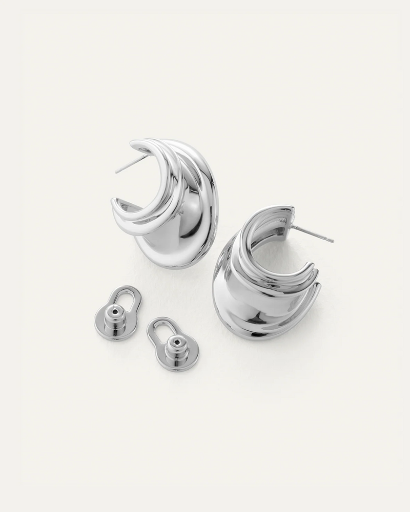 Leona Hoops