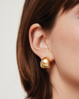 Nelle Hoops