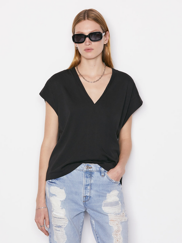 Le Mid Rise V-Neck Tee