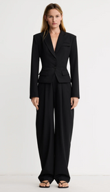 Tapered Pleated Pant