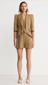 Mid Rise Pleated Short